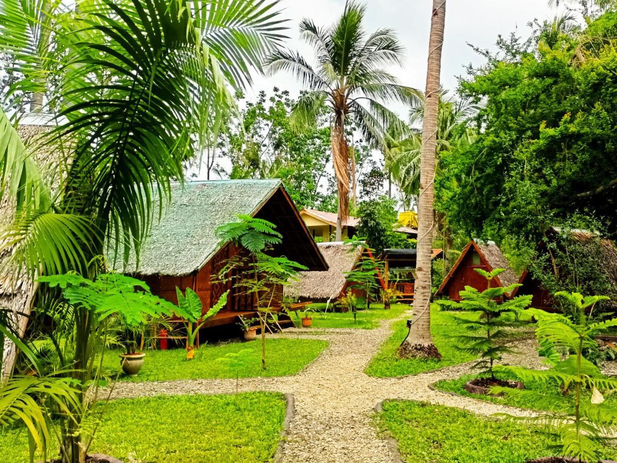 Archery-Asia Nipa Huts Moalboal Eksteriør billede