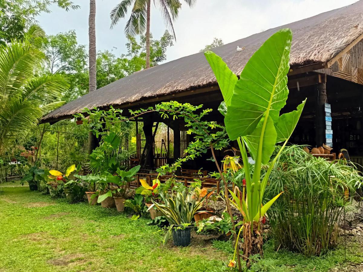 Archery-Asia Nipa Huts Moalboal Eksteriør billede