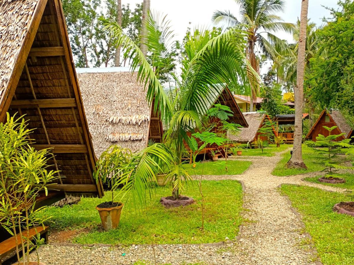 Archery-Asia Nipa Huts Moalboal Eksteriør billede