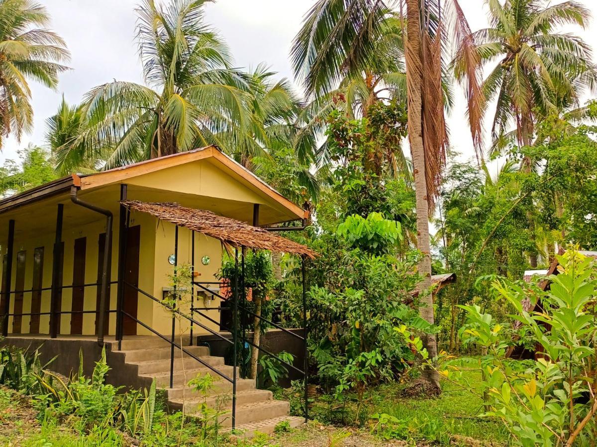 Archery-Asia Nipa Huts Moalboal Eksteriør billede