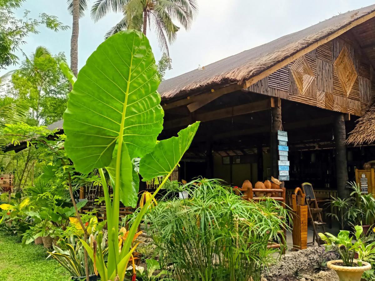 Archery-Asia Nipa Huts Moalboal Eksteriør billede