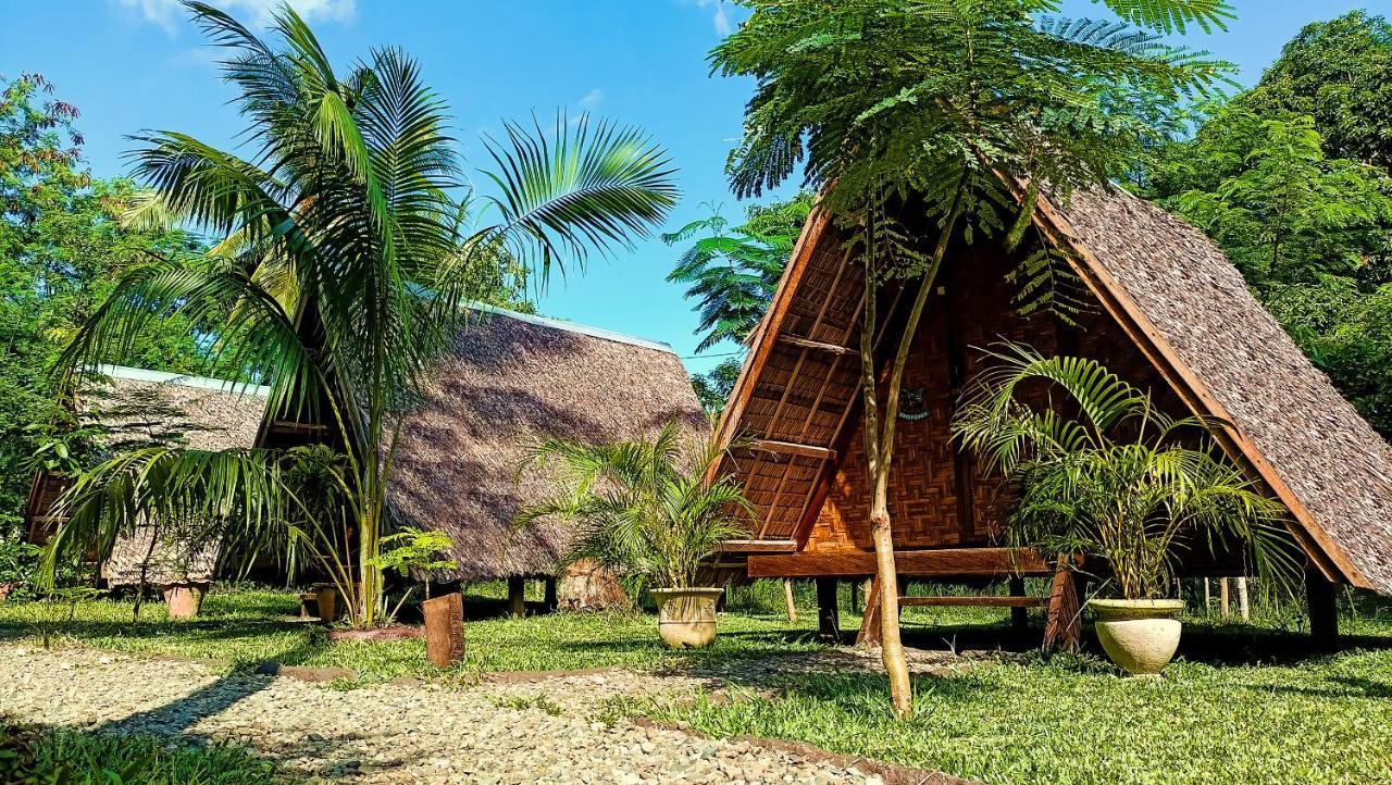 Archery-Asia Nipa Huts Moalboal Eksteriør billede