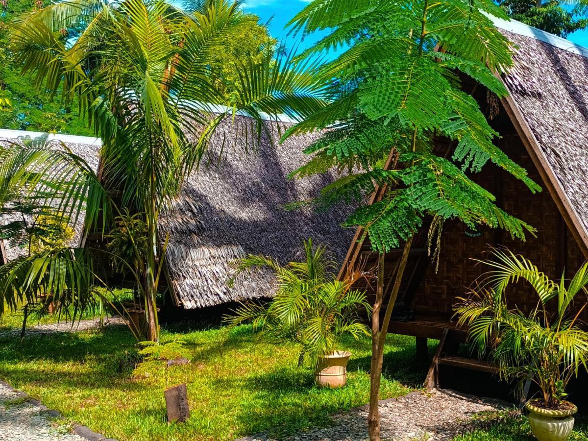 Archery-Asia Nipa Huts Moalboal Eksteriør billede