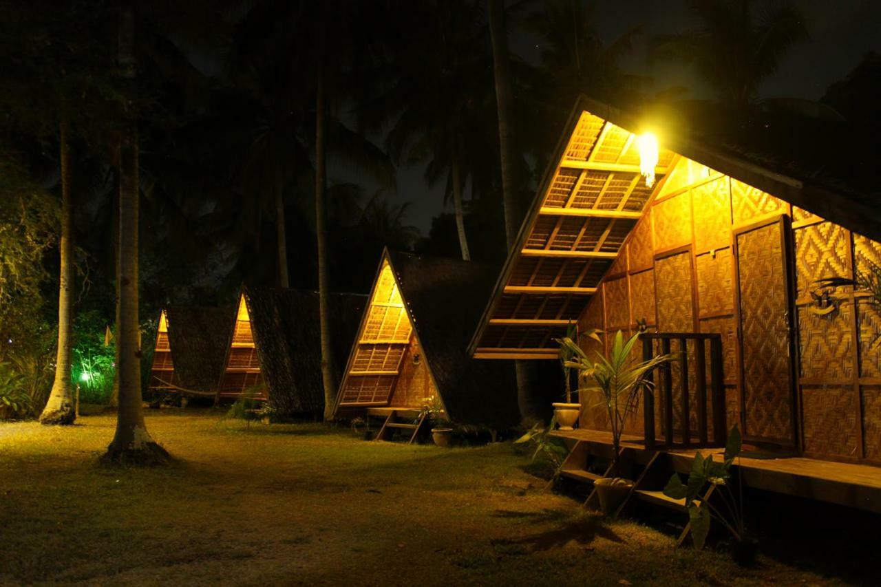 Archery-Asia Nipa Huts Moalboal Eksteriør billede